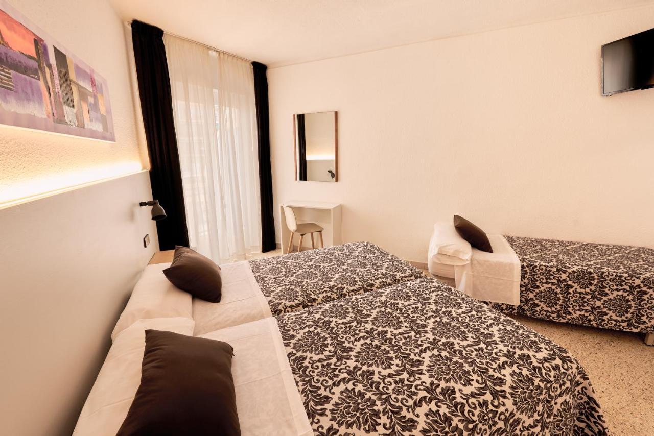 Hotel Miami Calella Luaran gambar
