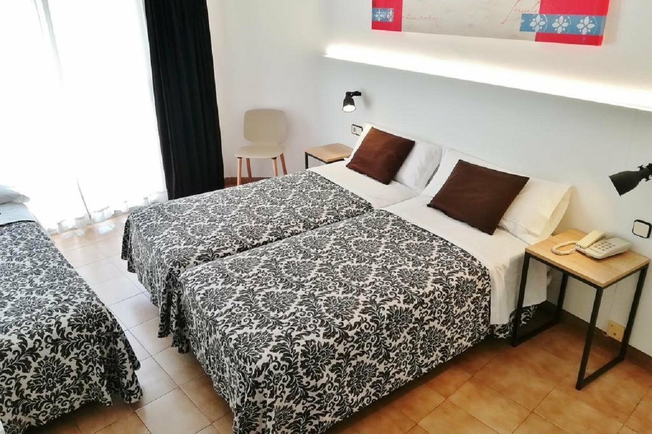 Hotel Miami Calella Luaran gambar